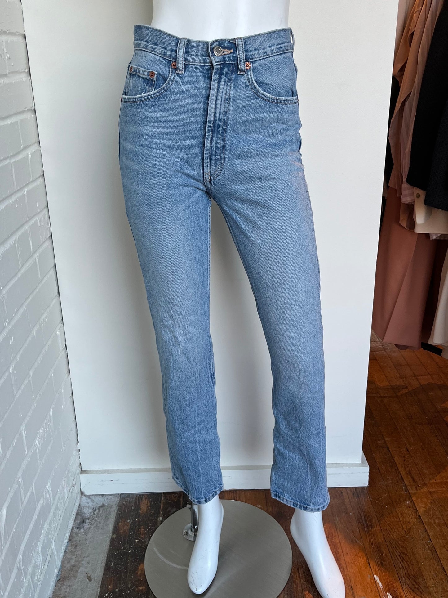 High Rise Straight Leg Jeans Size 2