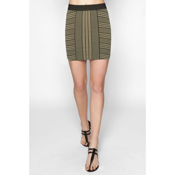 Striped Bodycon Skirt Size Medium