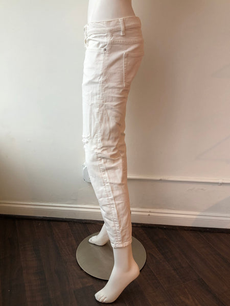 Straight Leg Distressed Jeans Size 25