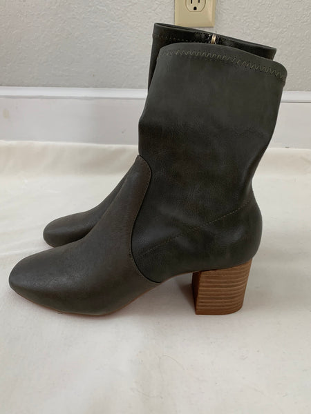 Josie Ankle Boots Size 39 NWOB