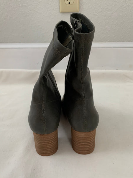 Josie Ankle Boots Size 39 NWOB