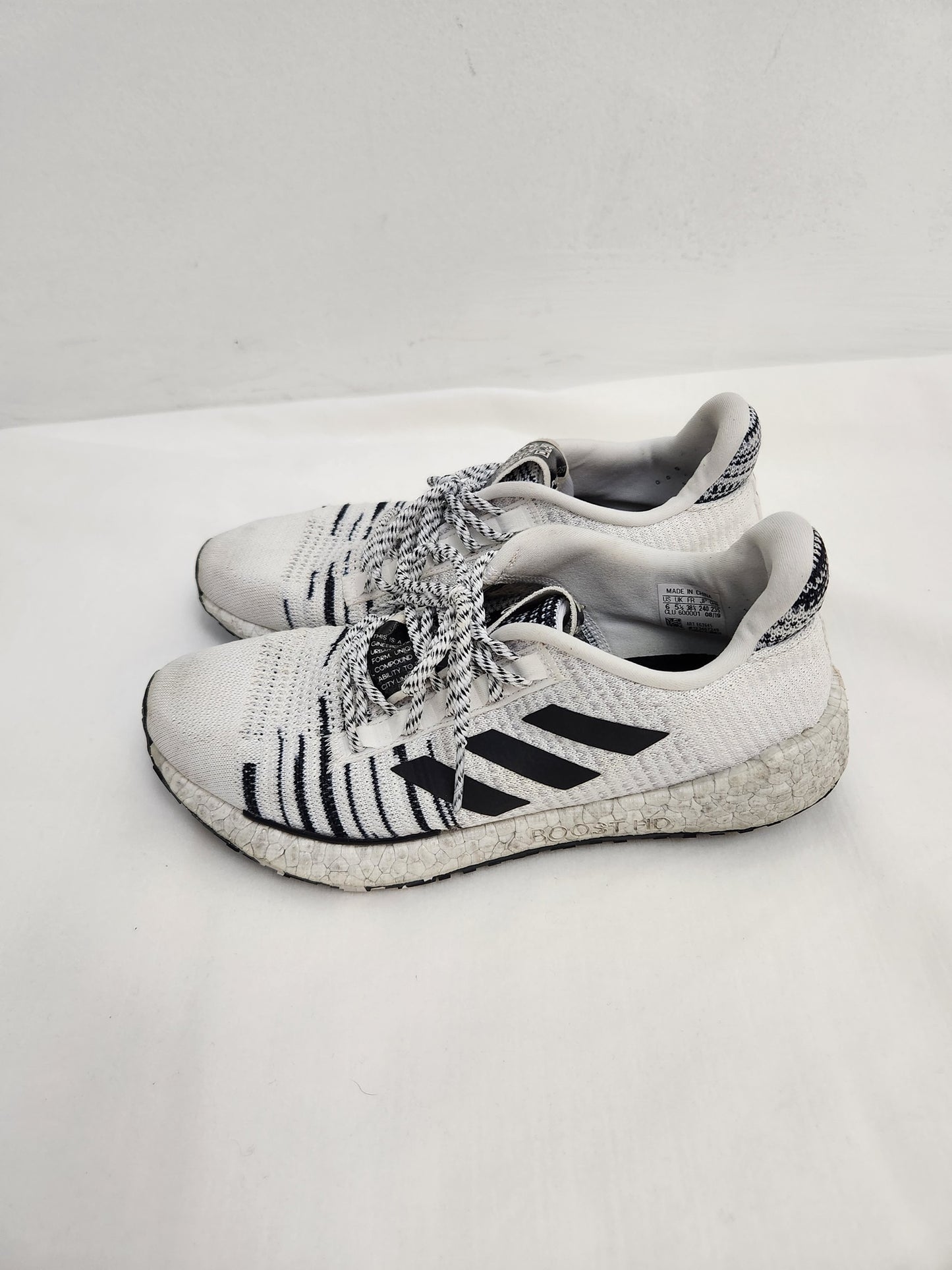 Boost Sneakers Size 6