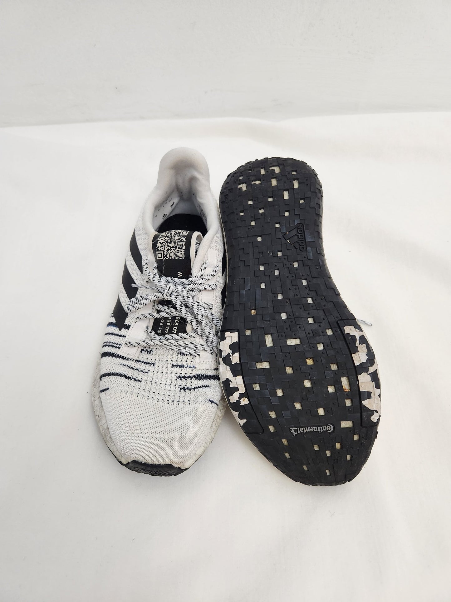 Boost Sneakers Size 6