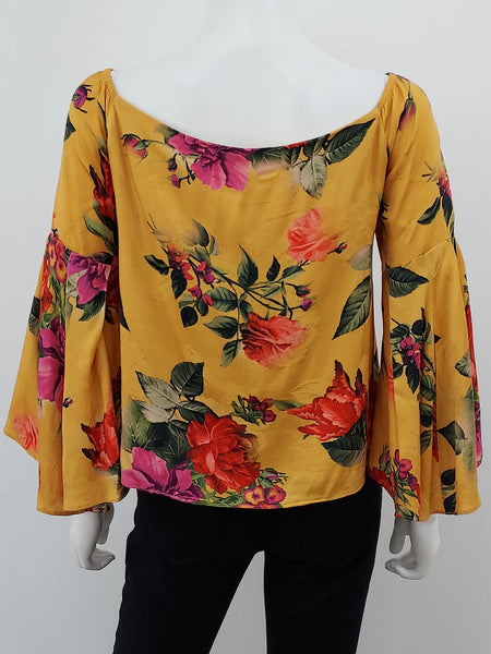 Shera Off the Shoulder Top Size Small