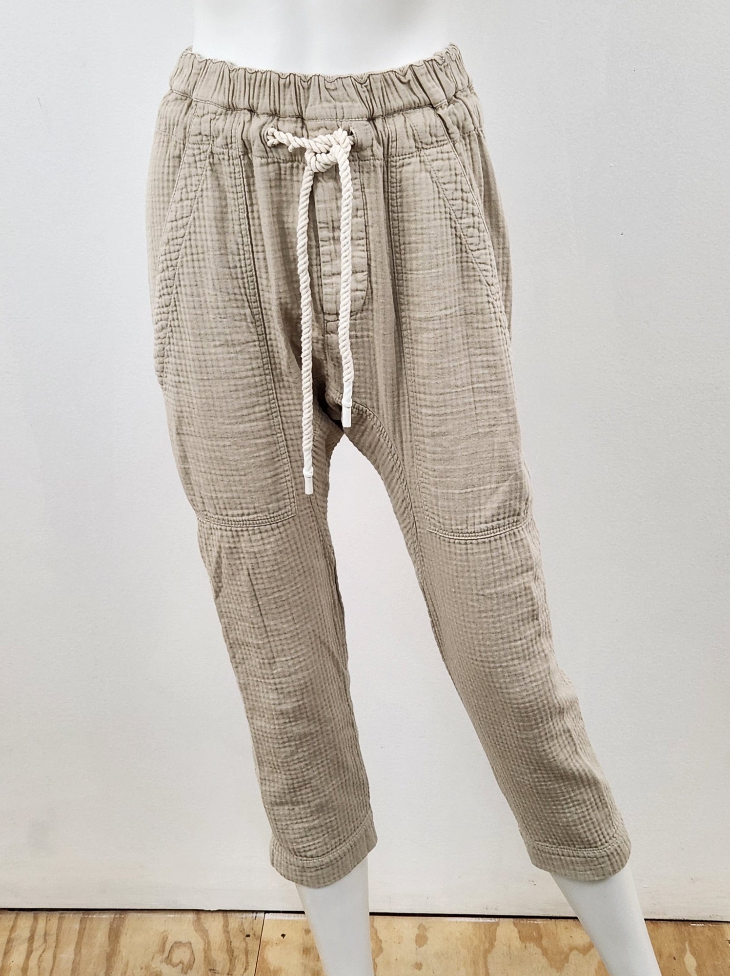Textured Drawstring Pants Size 00