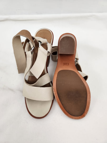 Block Heel Leather Sandals Size 8