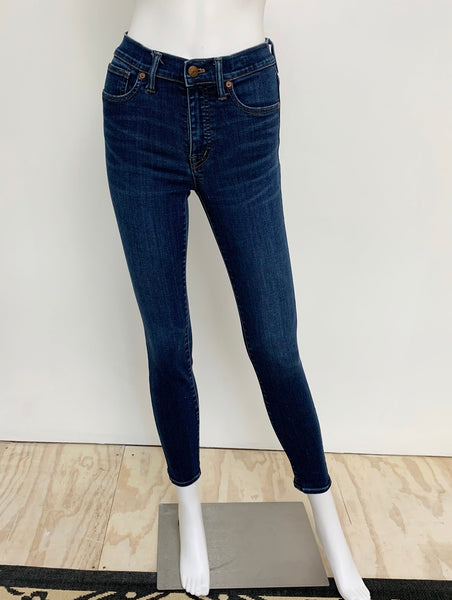 High Rise Skinny Jeans Size 25