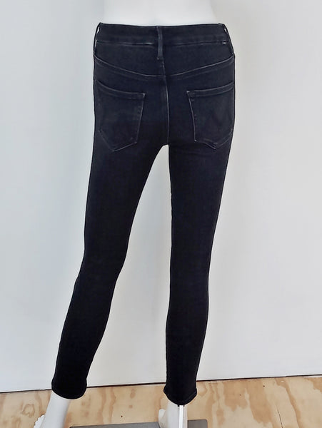 High Waisted Looker Ankle Jeans Size 25