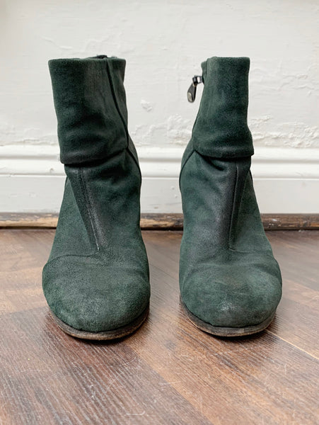Newbury Boots Size 8