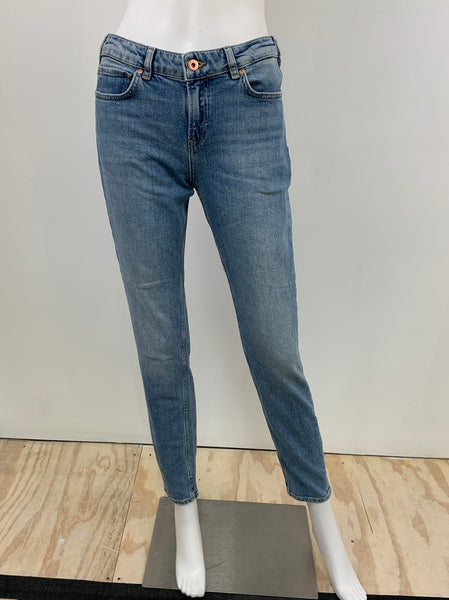 The Keeper Mid Rise Slim Jeans Size 26