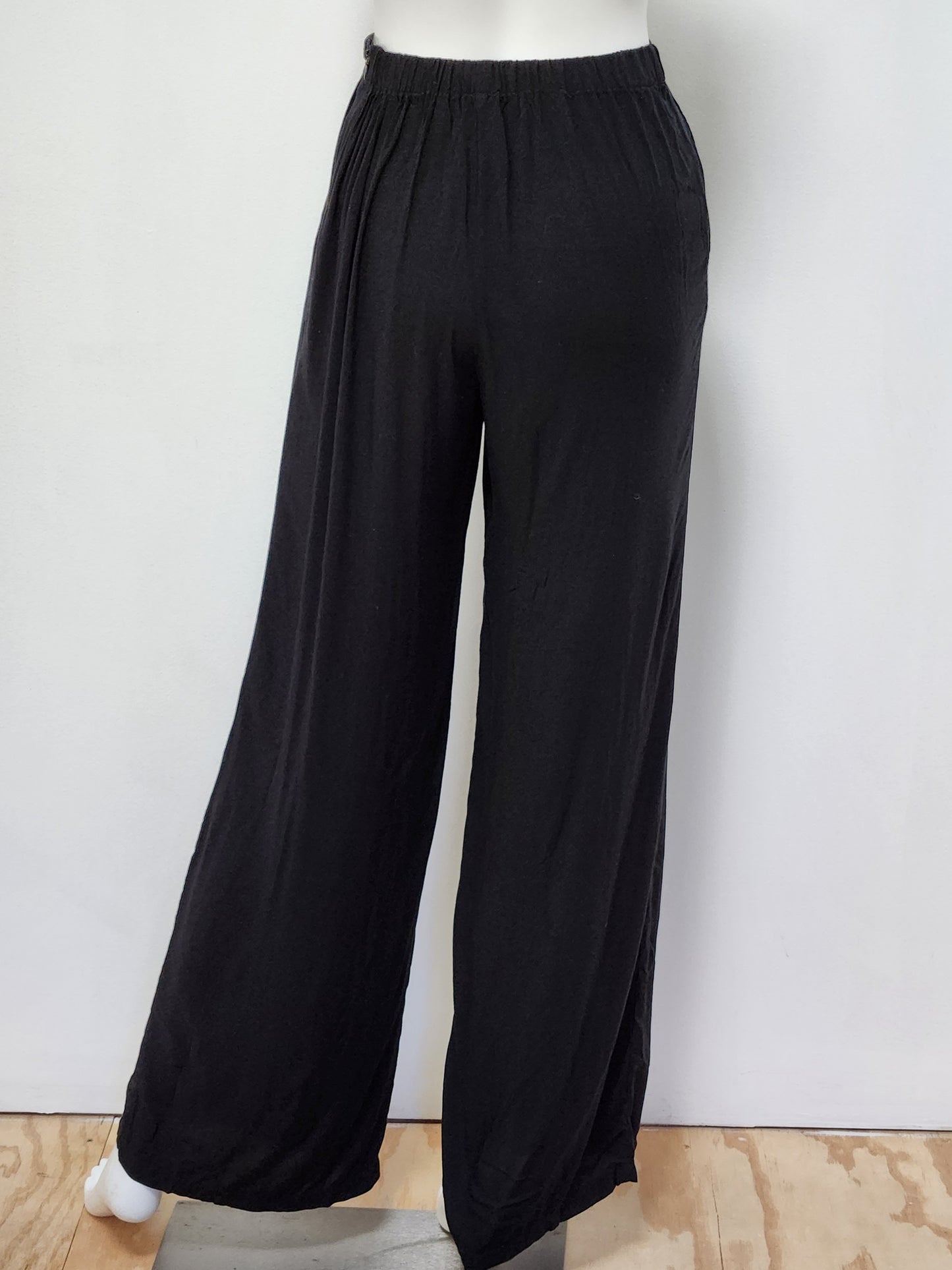 High Rise Wide Leg Pants Size 0
