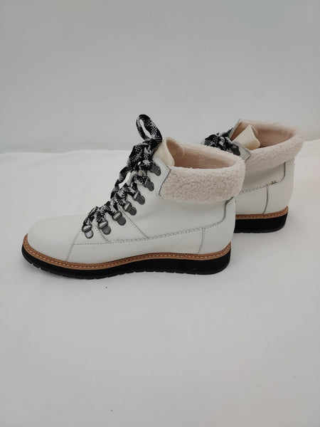 Leather Shearling Boots Size 8
